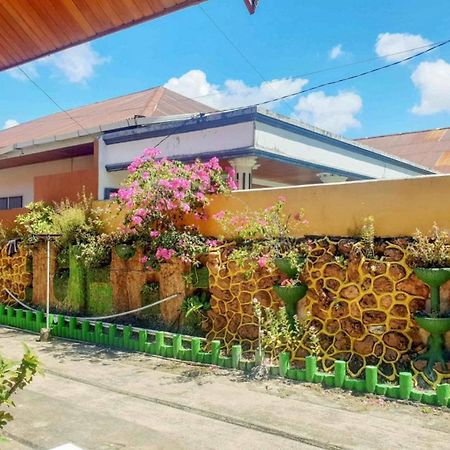 Hotel Mario Pulana Bone Watampone Exterior foto